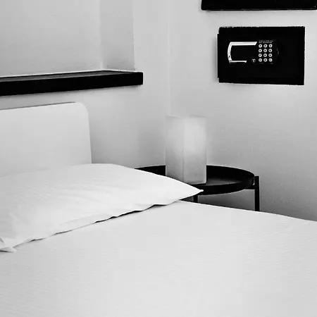 La Casa In Camollia アパート シエーナ